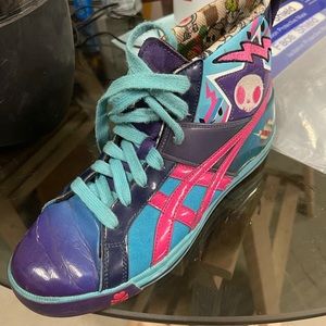Tokidoki Onitsuka Tiger hightops bl/magenta sz 8.5